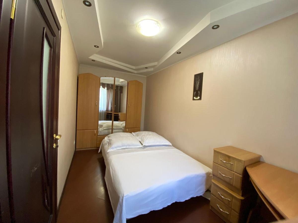 2-Bedroom Apartment Most City Center Area Dnipro Exterior foto