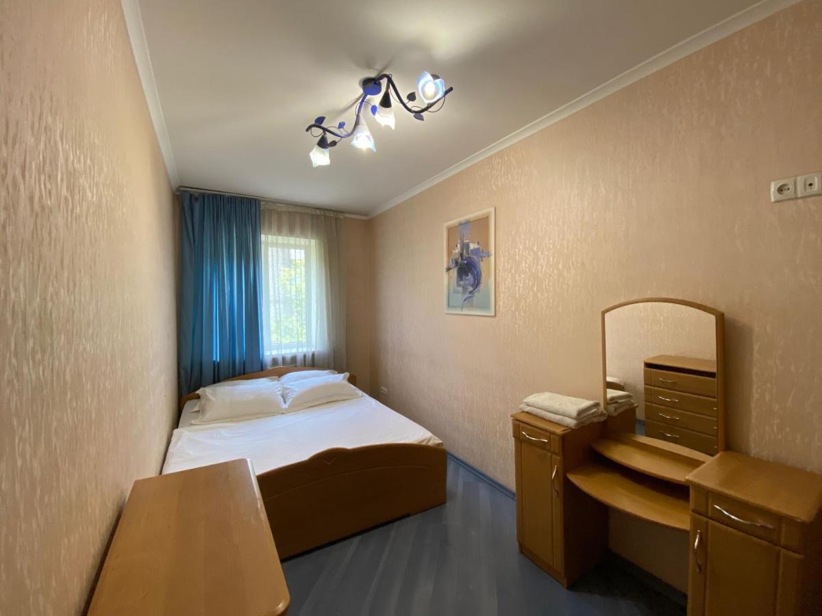 2-Bedroom Apartment Most City Center Area Dnipro Exterior foto